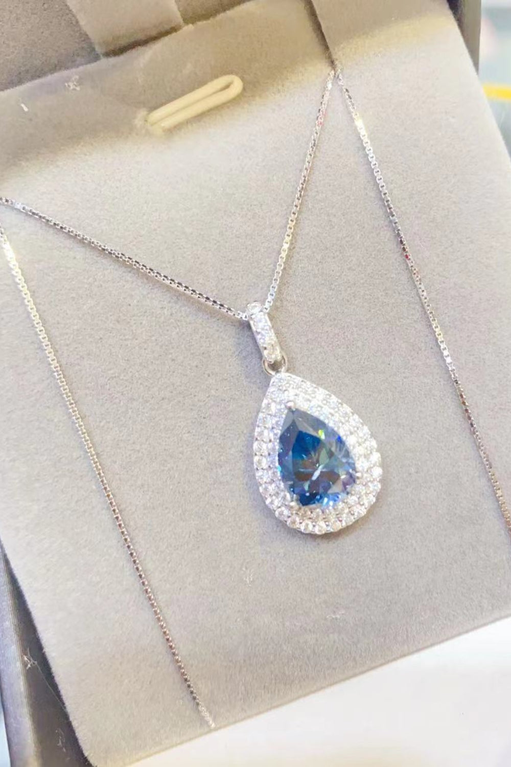 Zephariel 2 Carat Moissanite Teardrop Pendant Necklace