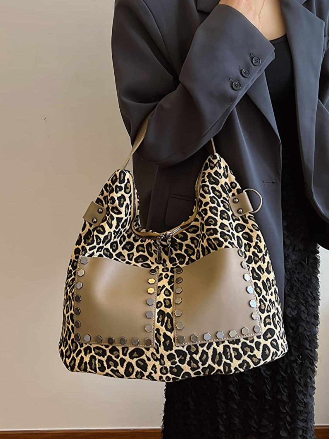 Zephariel Leopard Polyester Shoulder Bag with Zippers