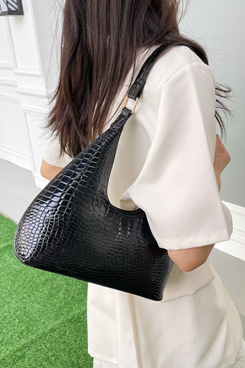 Zephariel PU Leather Stone Texture Shoulder Bag