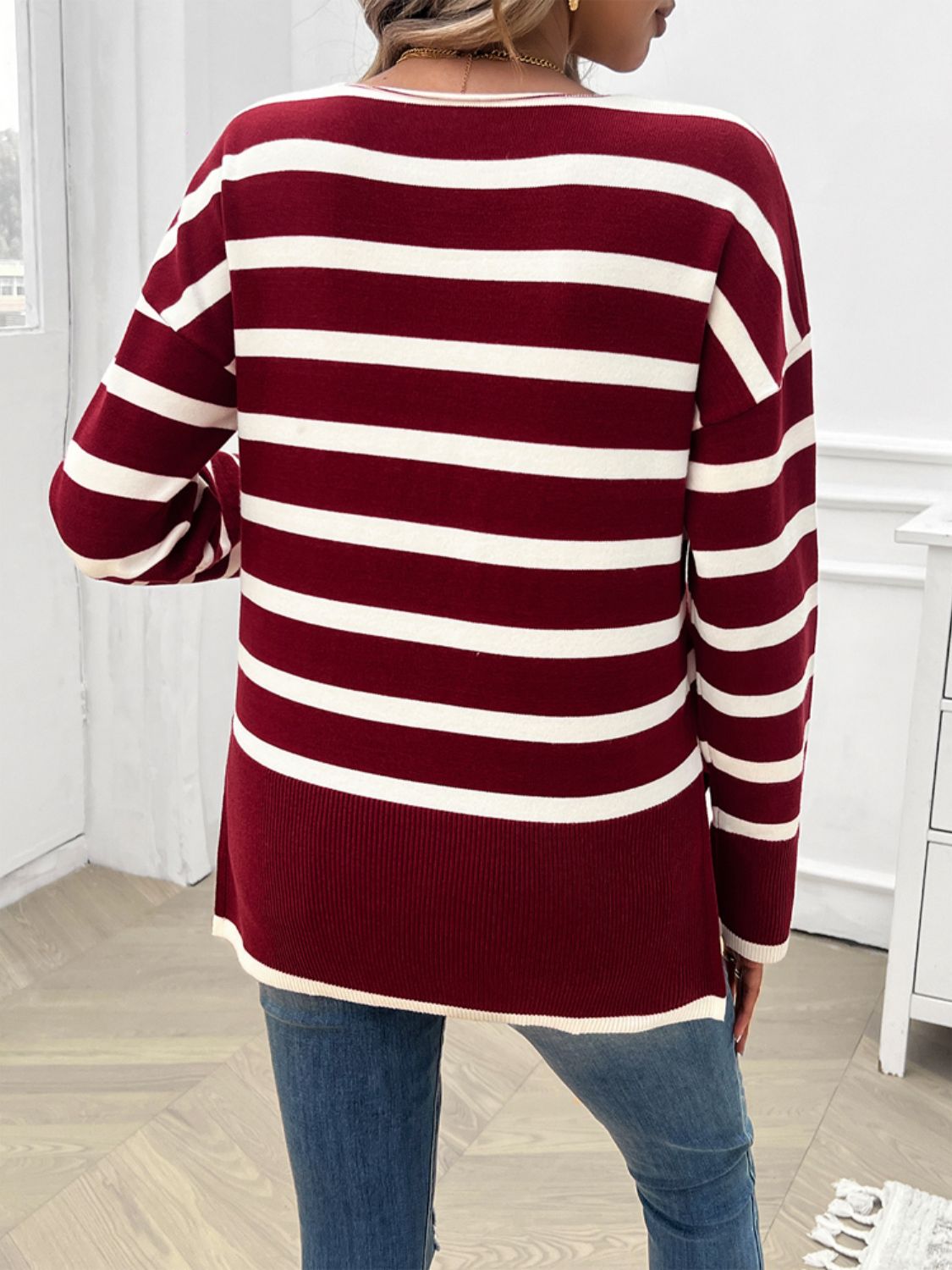 Zephariel Striped V-Neck Long Sleeve Knit Top