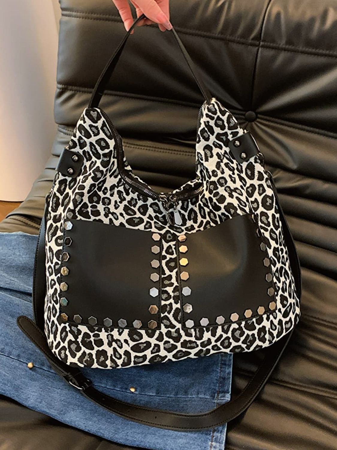 Zephariel Leopard Polyester Shoulder Bag with Zippers