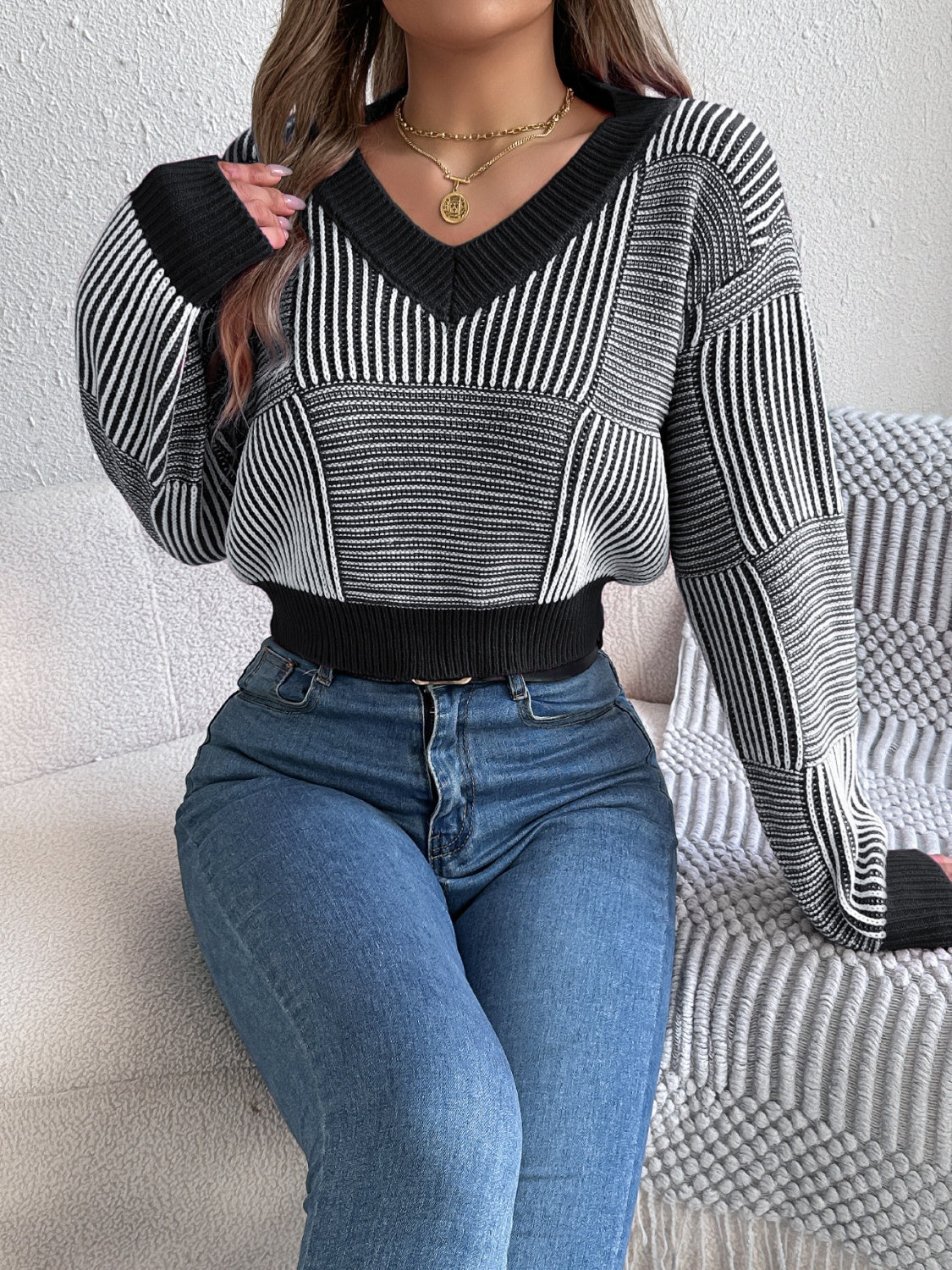 Zephariel Striped V-Neck Long Sleeve Sweater