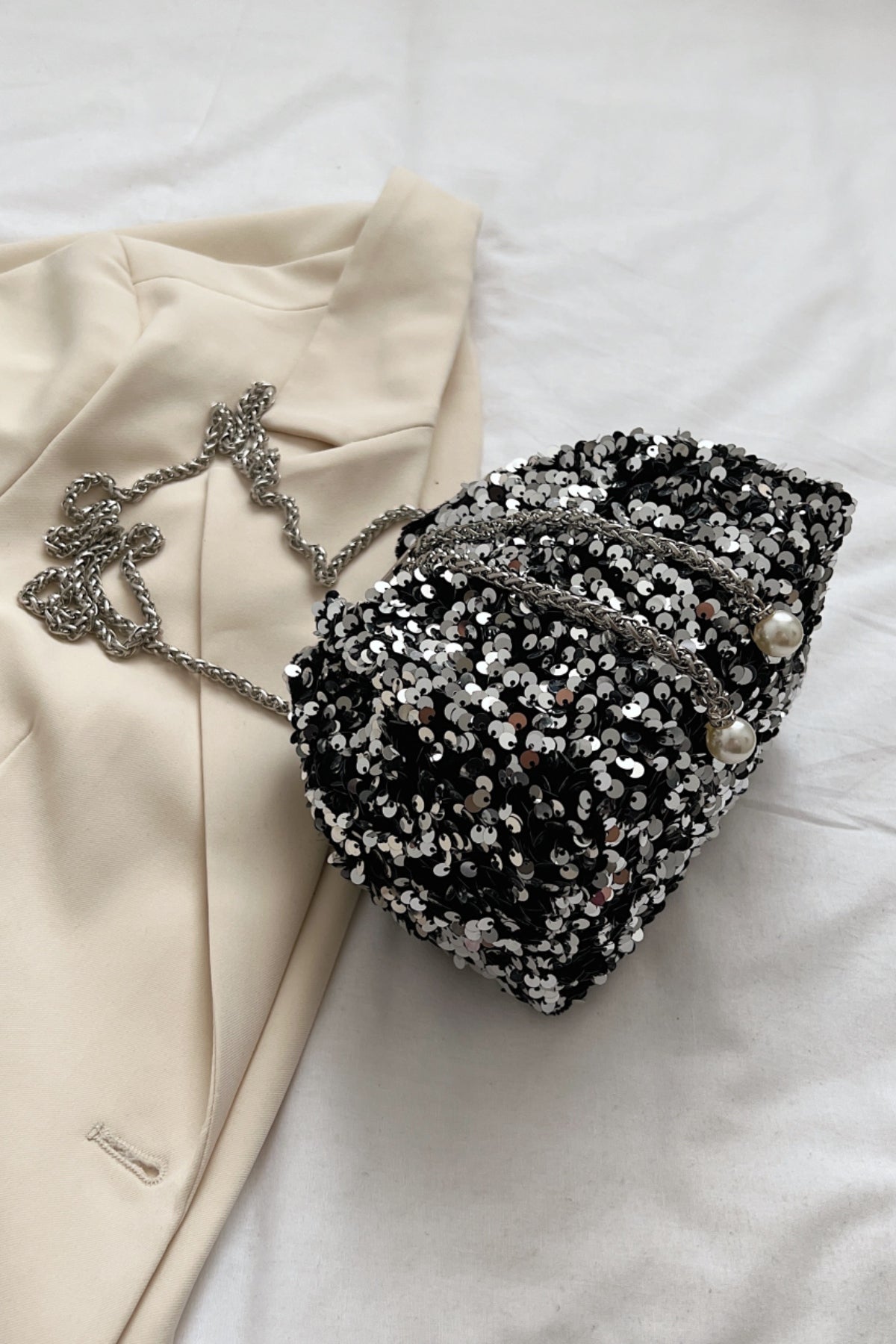 Zephariel Sequin Chain Drawstring Bucket Bag