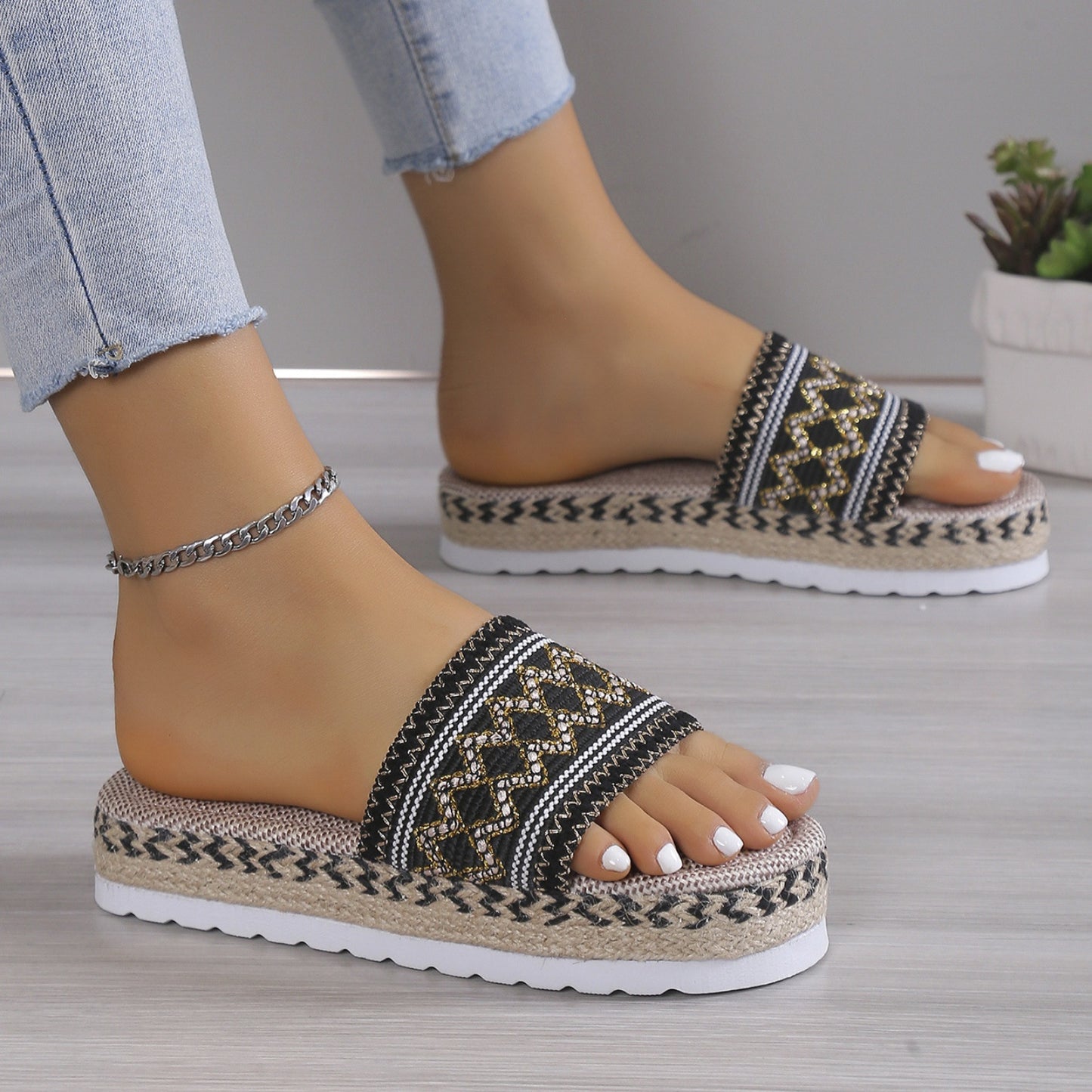 Zephariel Geometric Weave Platform Sandals