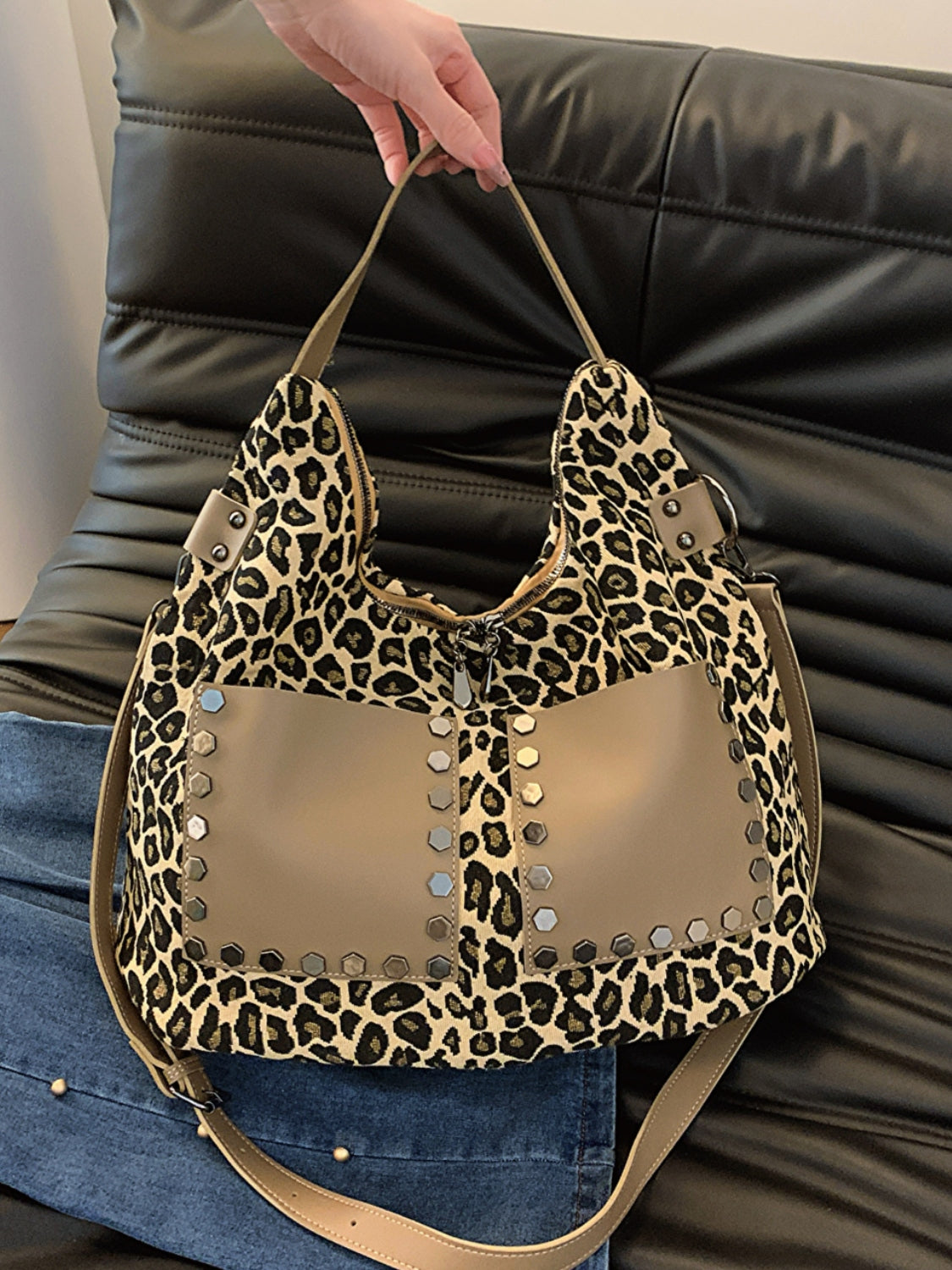 Zephariel Leopard Polyester Shoulder Bag with Zippers