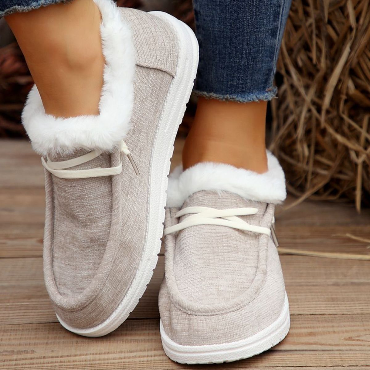 Zephariel Lace Up Round Toe Furry Sneakers