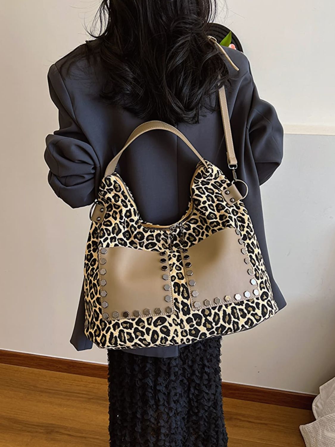 Zephariel Leopard Polyester Shoulder Bag with Zippers