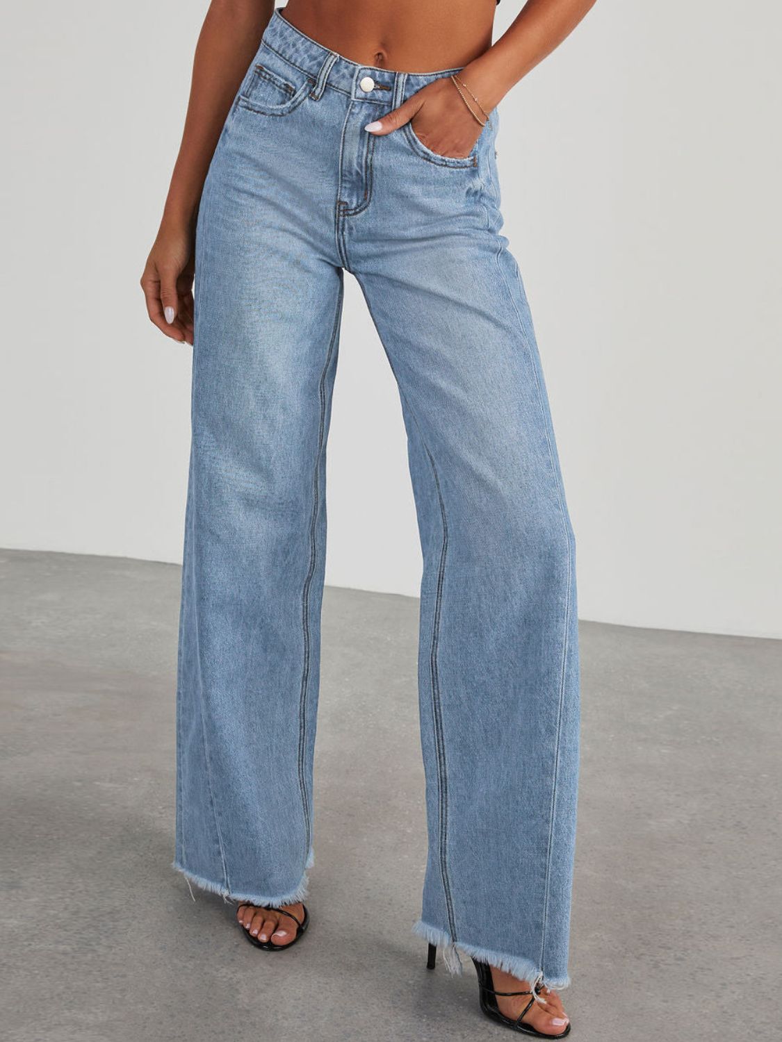 Zephariel Raw Hem Wide Leg Jeans with Pockets