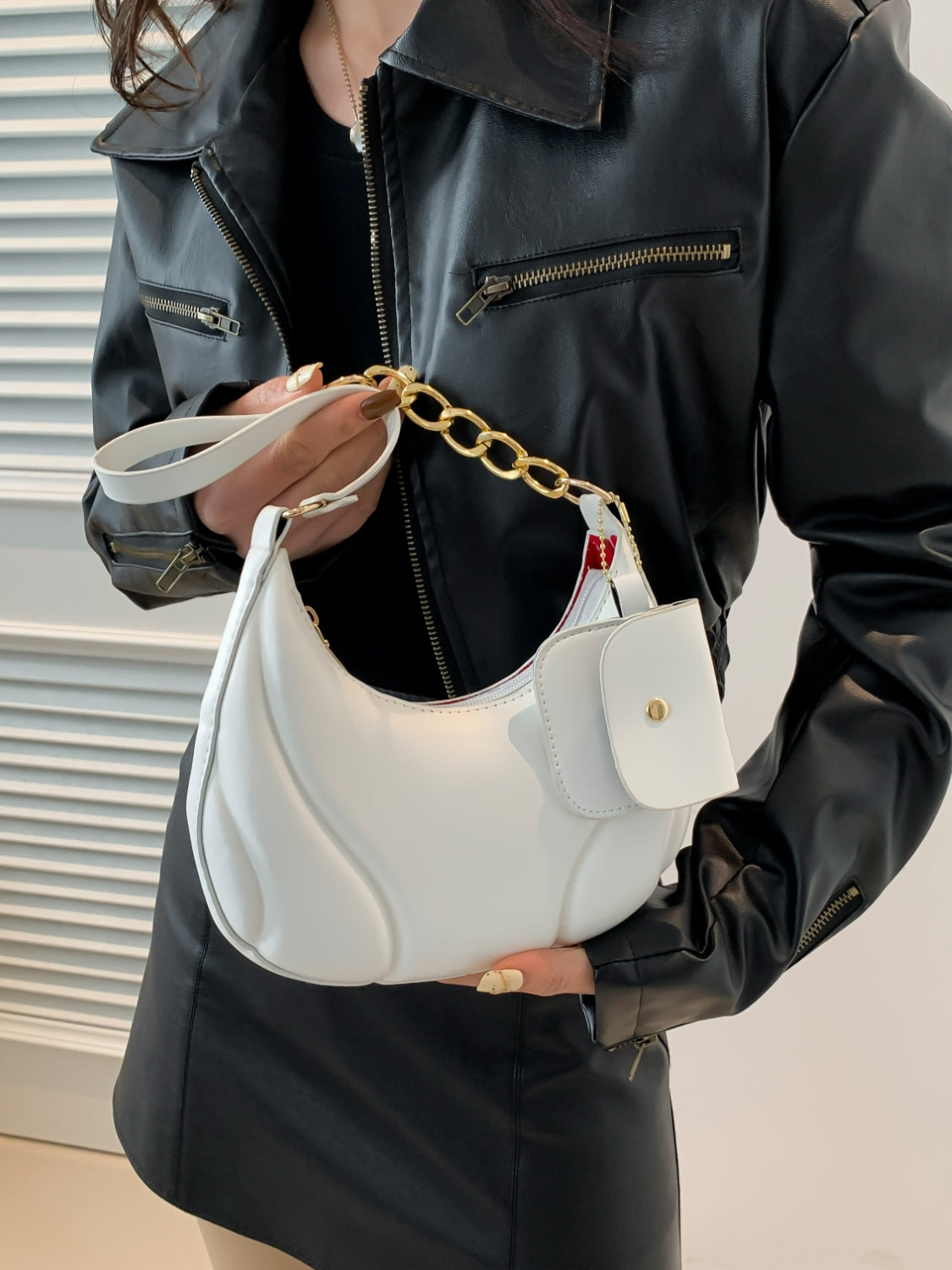 Zephariel PU Leather Shoulder Bag with EarPods Bag