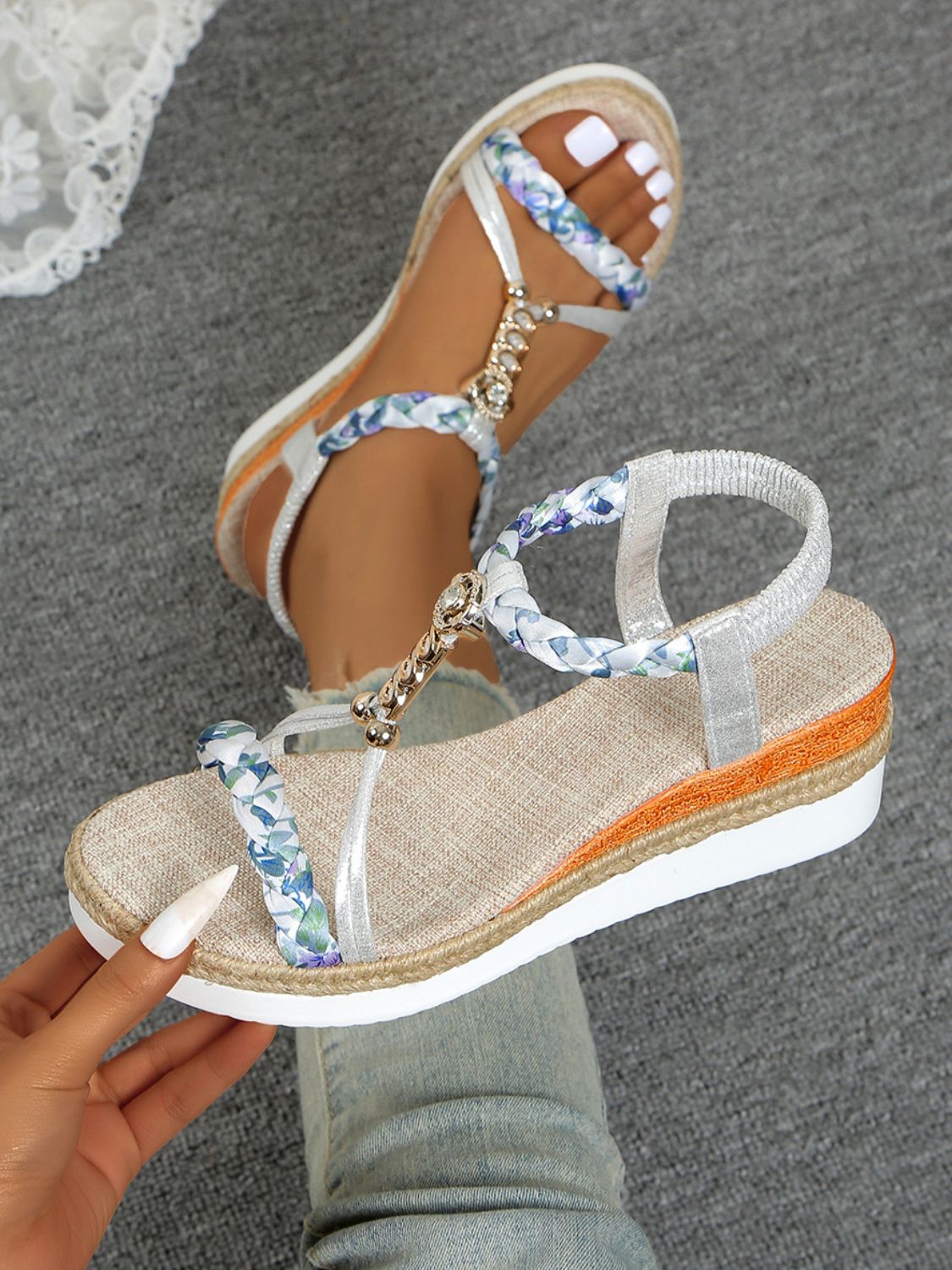 Zephariel Contrast Woven Wedge Sandals