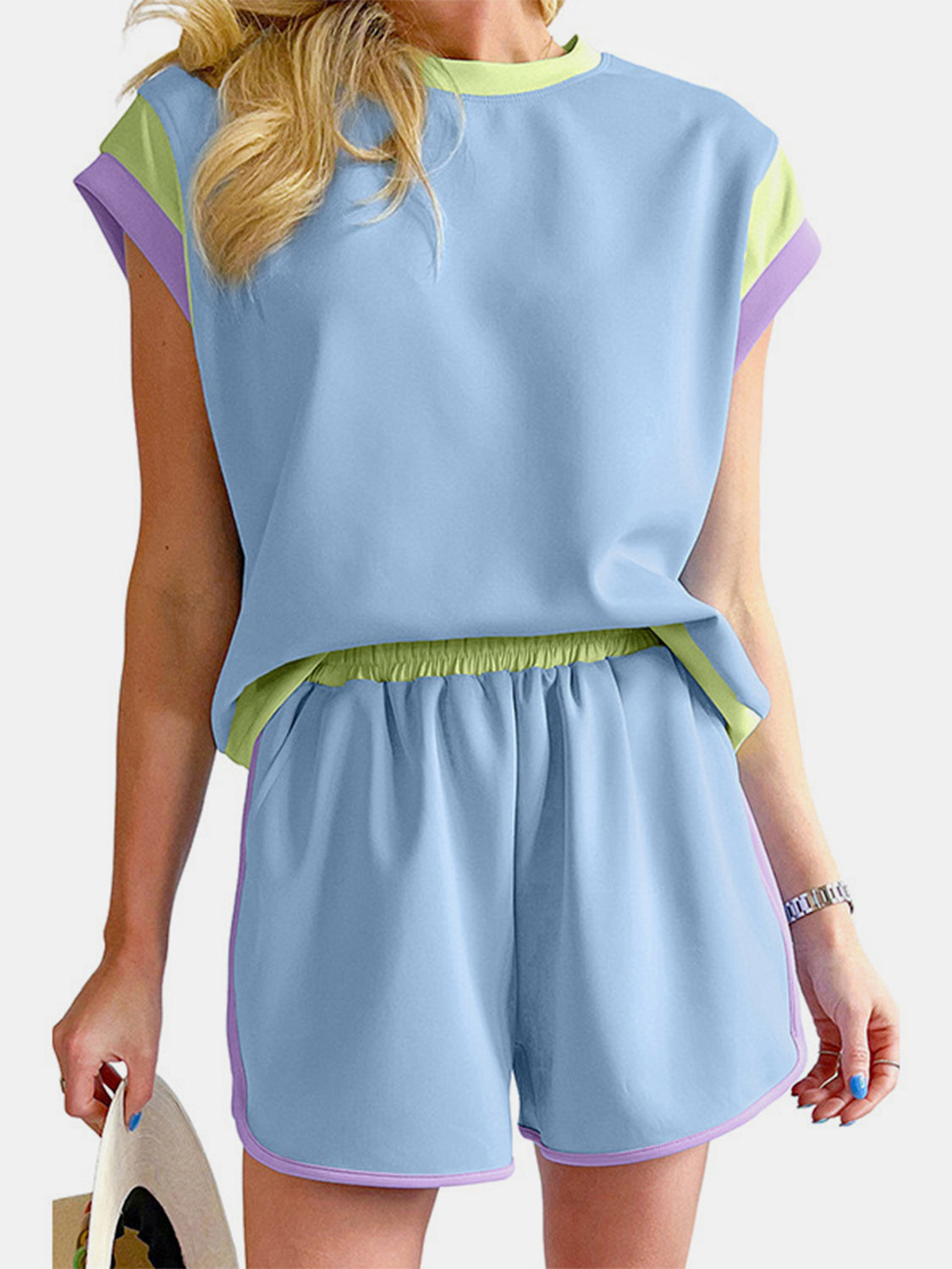 Zephariel Contrast Round Neck Top and Shorts Set