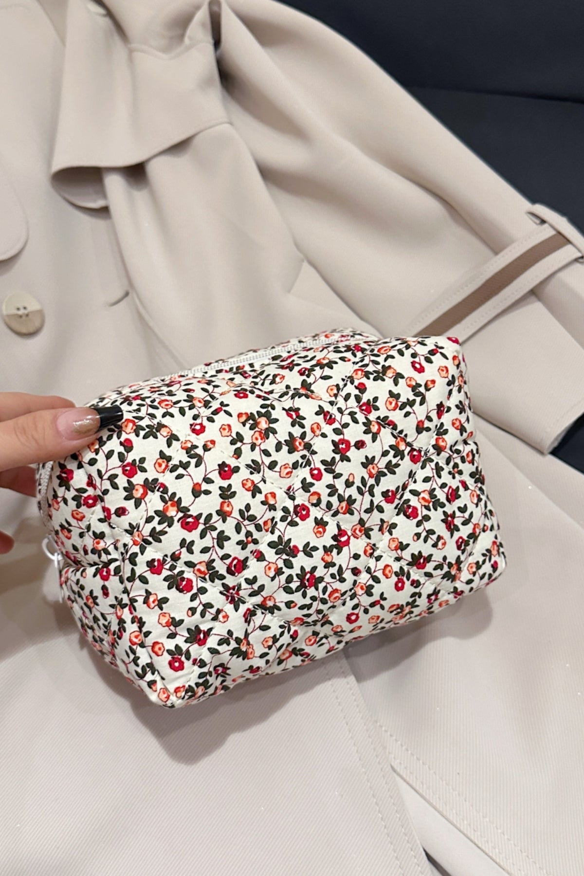 Zephariel Floral Quilted Clutch with Plaid Lining